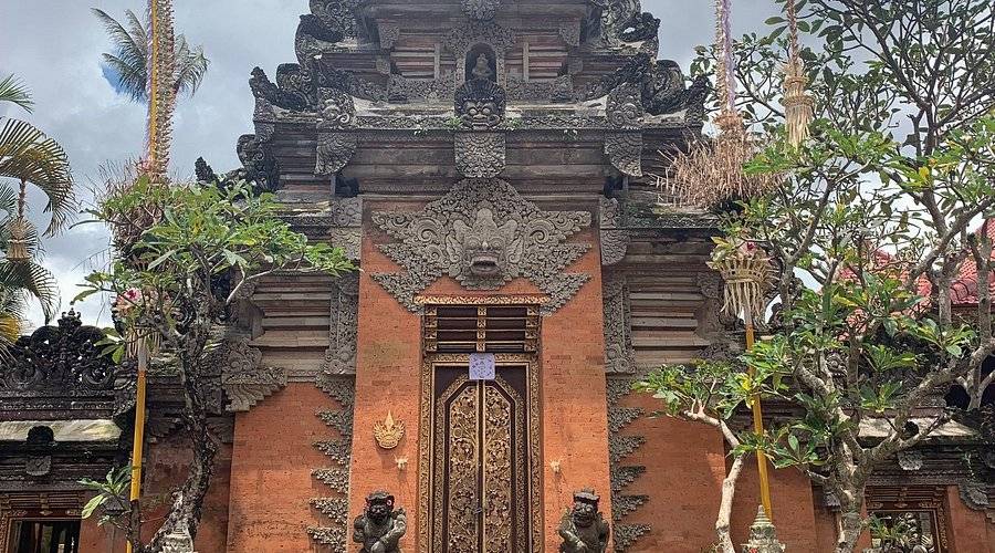 Royal Heritage & Real Bali Life Cultural Tour